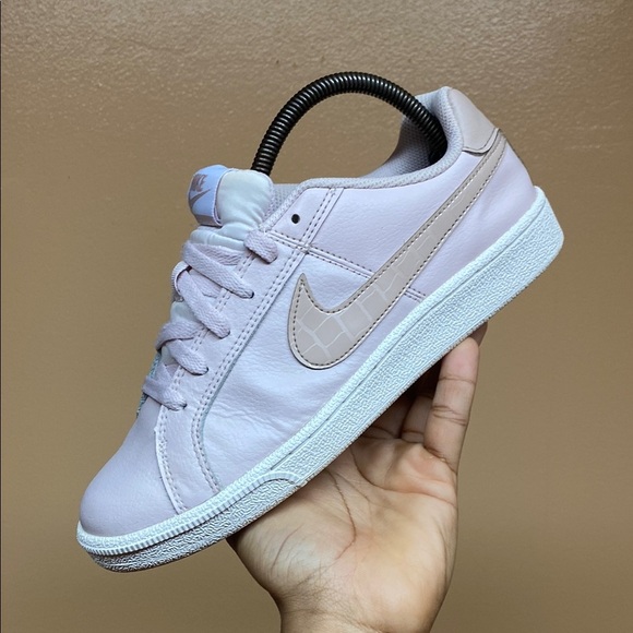 Nike Court Royale Low “Barely Rose Pink” - Picture 11 of 17